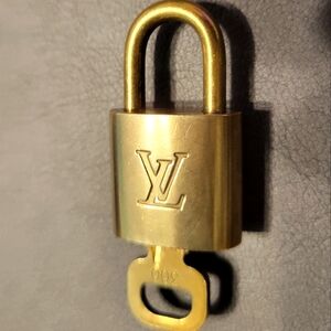 Louis Vuitton Lock & Key #300